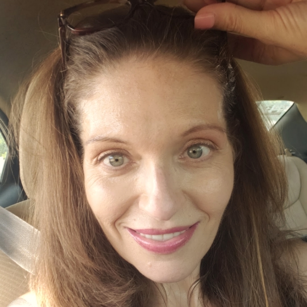 Meet your Posher, Christina